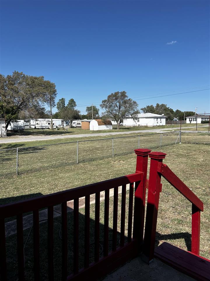 403 Nebraska, Geronimo, OK 73543