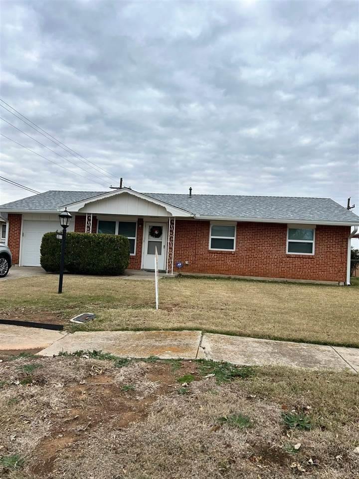 3011 NE Cimmaron Trl, Lawton, OK 73507
