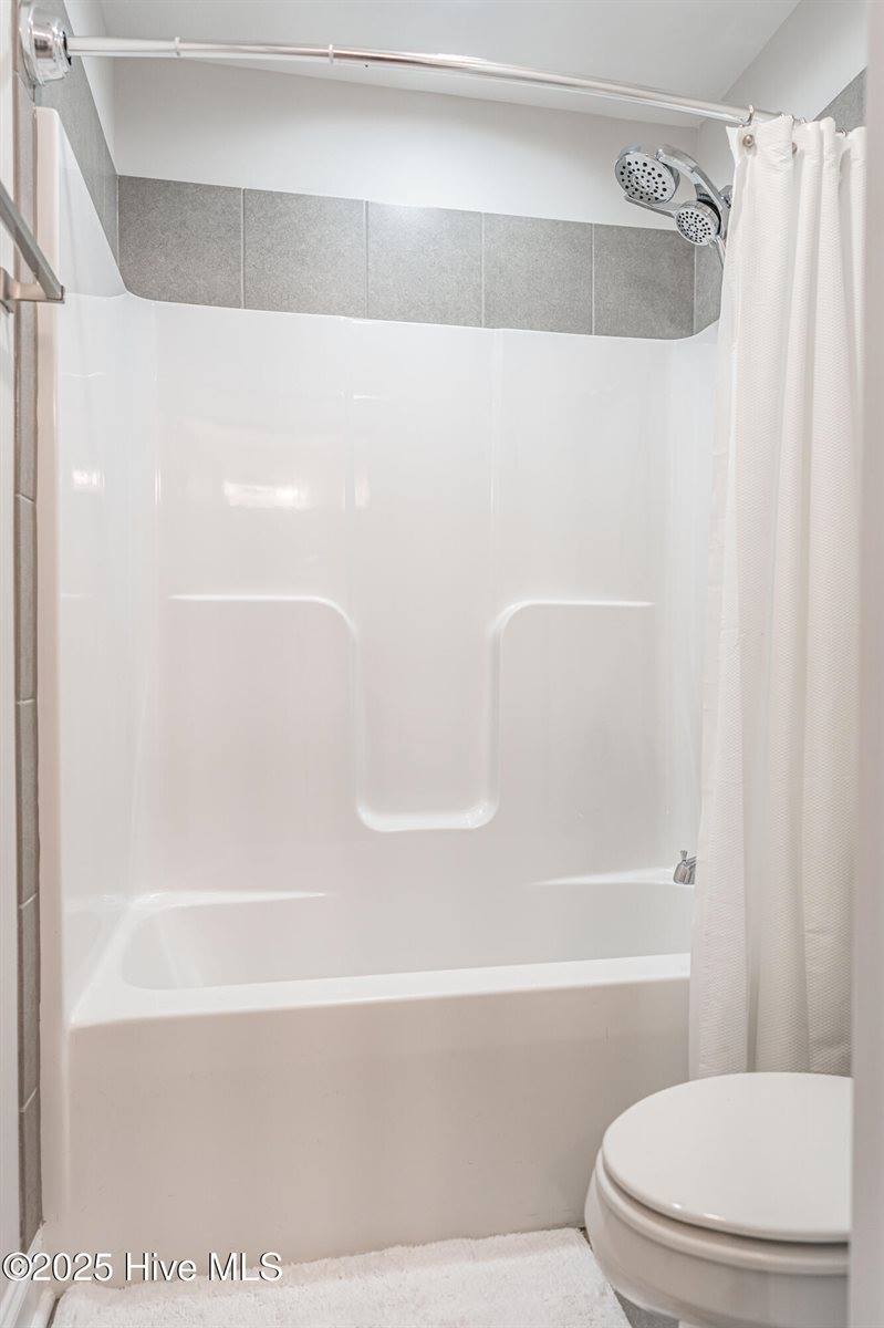 101 Bluegrass Court, Moore County, NC 28315