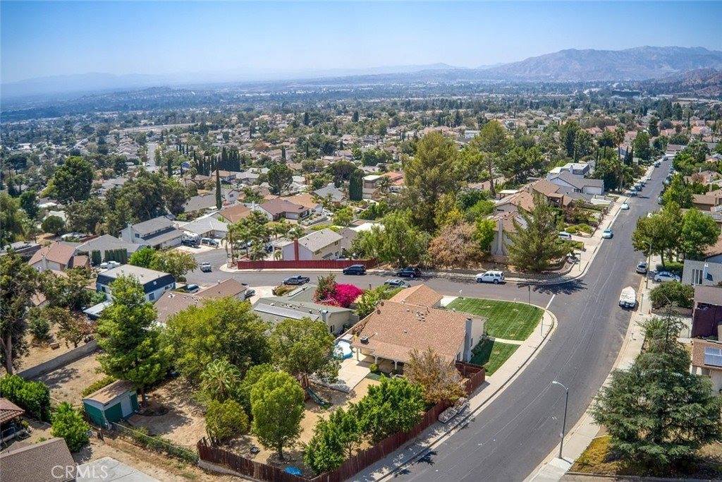 14022 Arlee, Sylmar, CA 91342