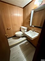 331 6TH Street, Colona, IL 61241