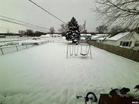 331 6TH Street, Colona, IL 61241