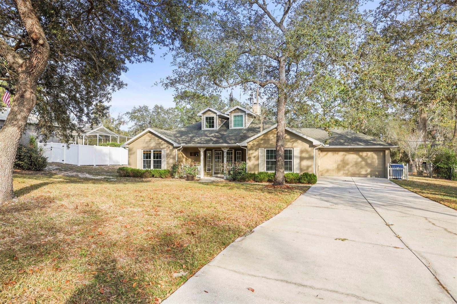 8412 Christopher Lane, Weeki Wachee, FL 34613