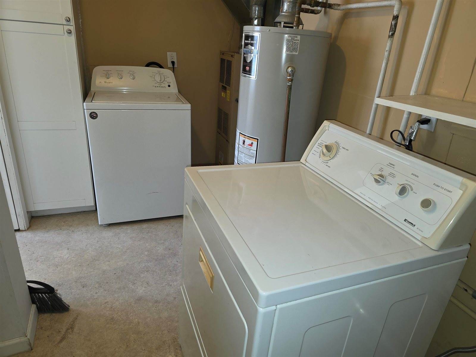 1105 Corrine Street, Midland, MI 48642