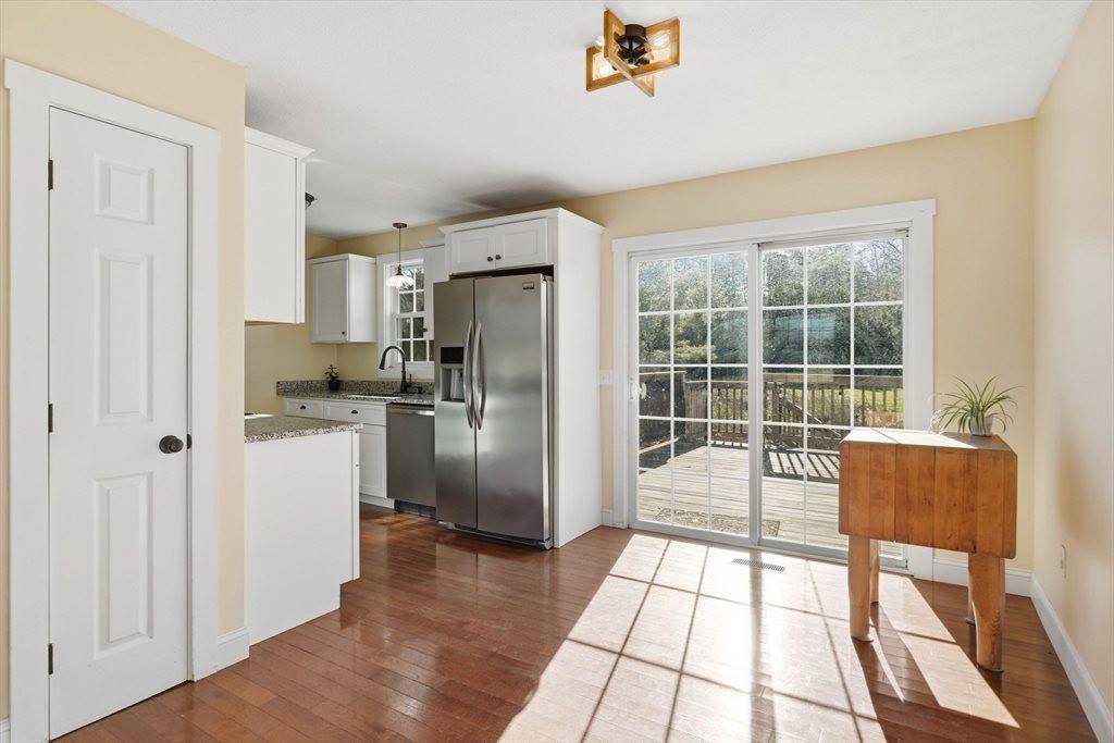 255 West St, Belchertown, MA 01007