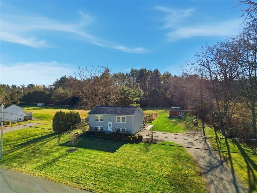 255 West St, Belchertown, MA 01007