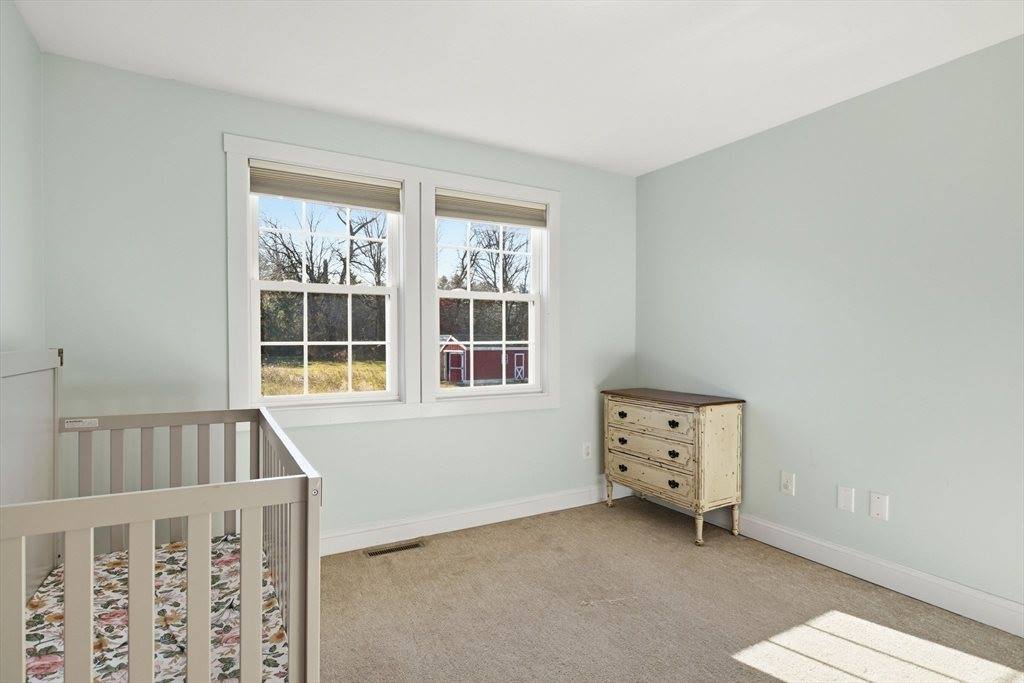 255 West St, Belchertown, MA 01007