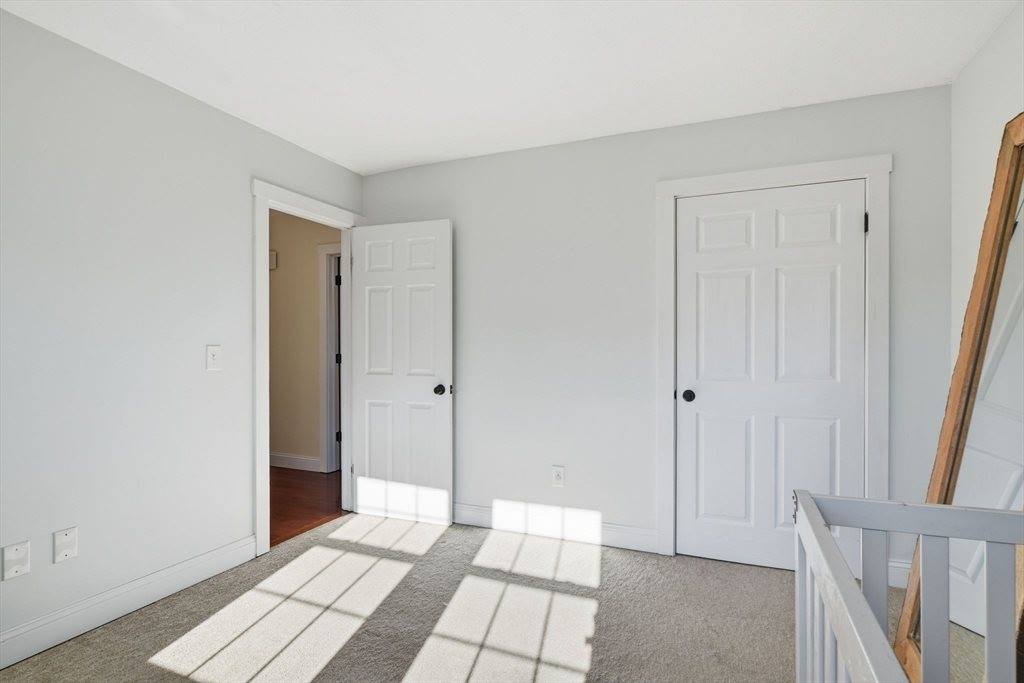 255 West St, Belchertown, MA 01007