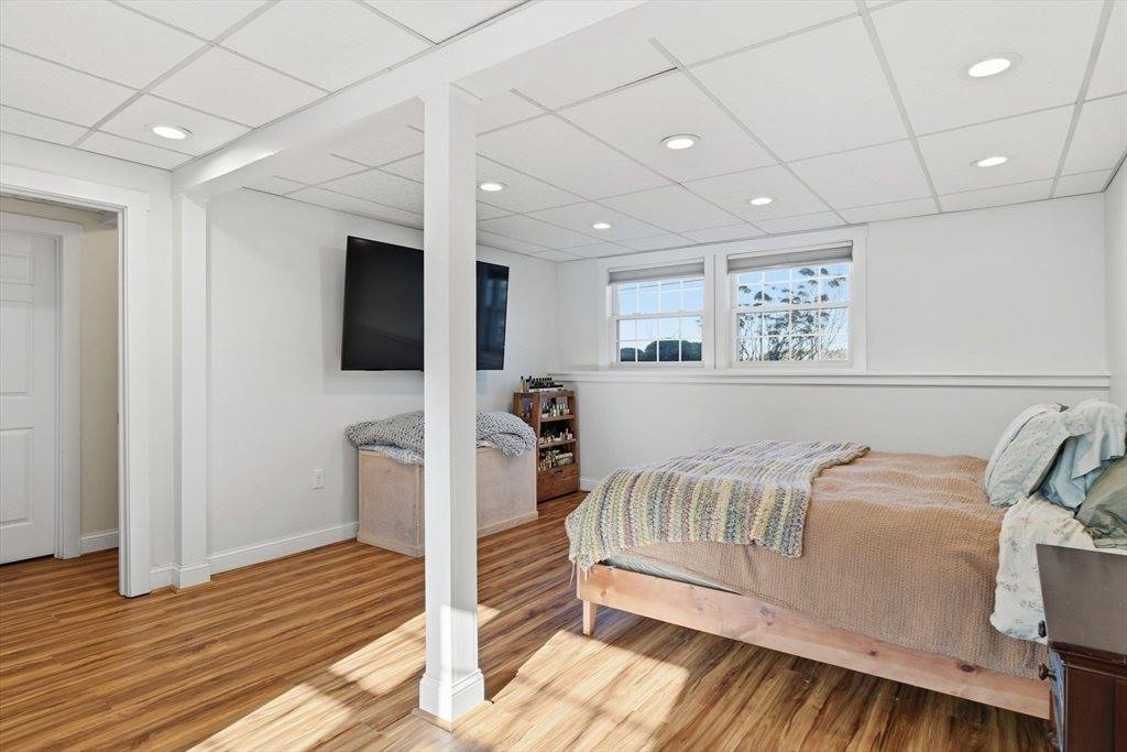 255 West St, Belchertown, MA 01007