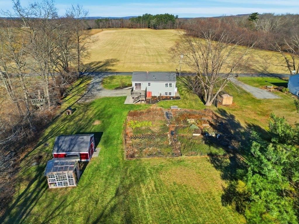 255 West St, Belchertown, MA 01007