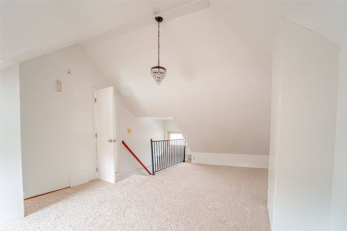 2 Bigelow Street, Binghamton, NY 13904