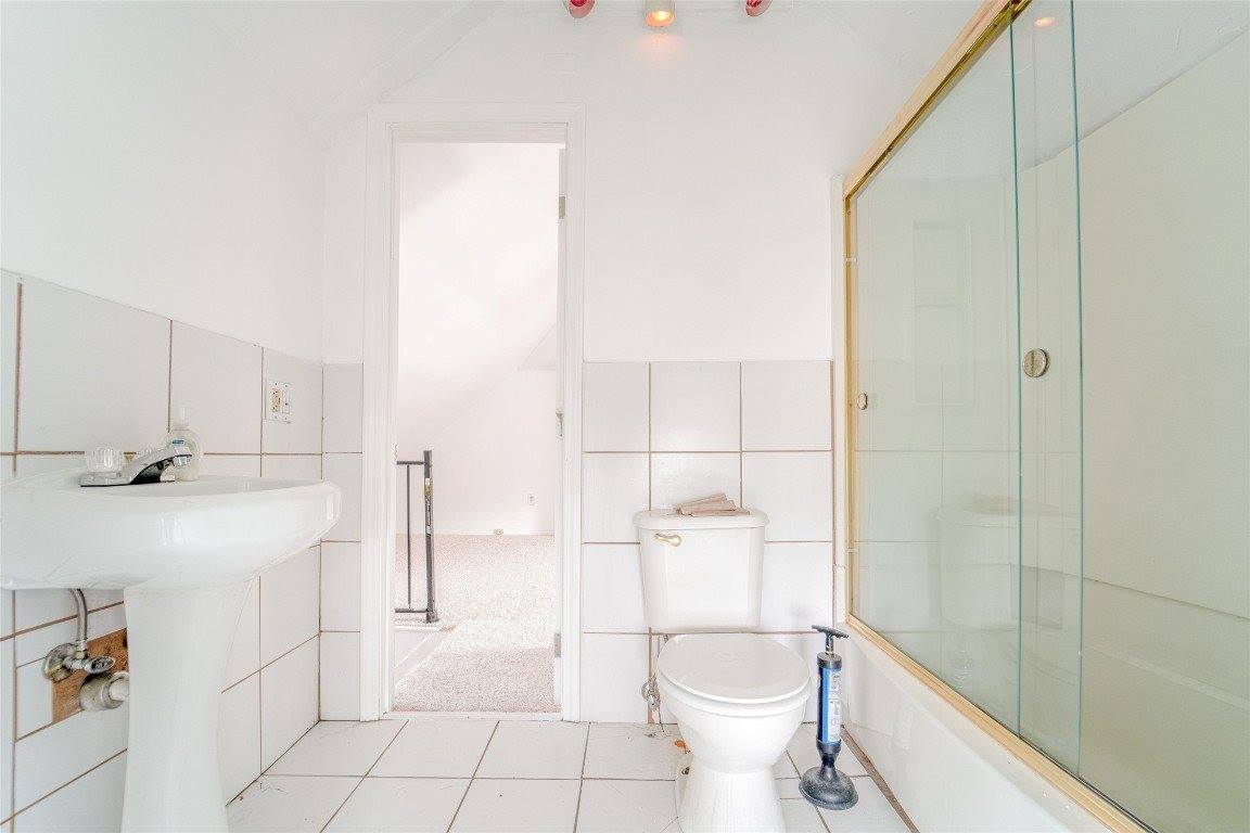 2 Bigelow Street, Binghamton, NY 13904