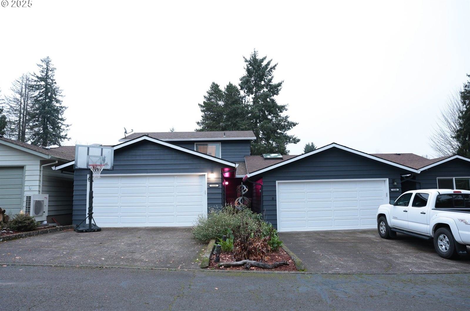 1110 NW Springwood Ln, McMinnville, OR 97128