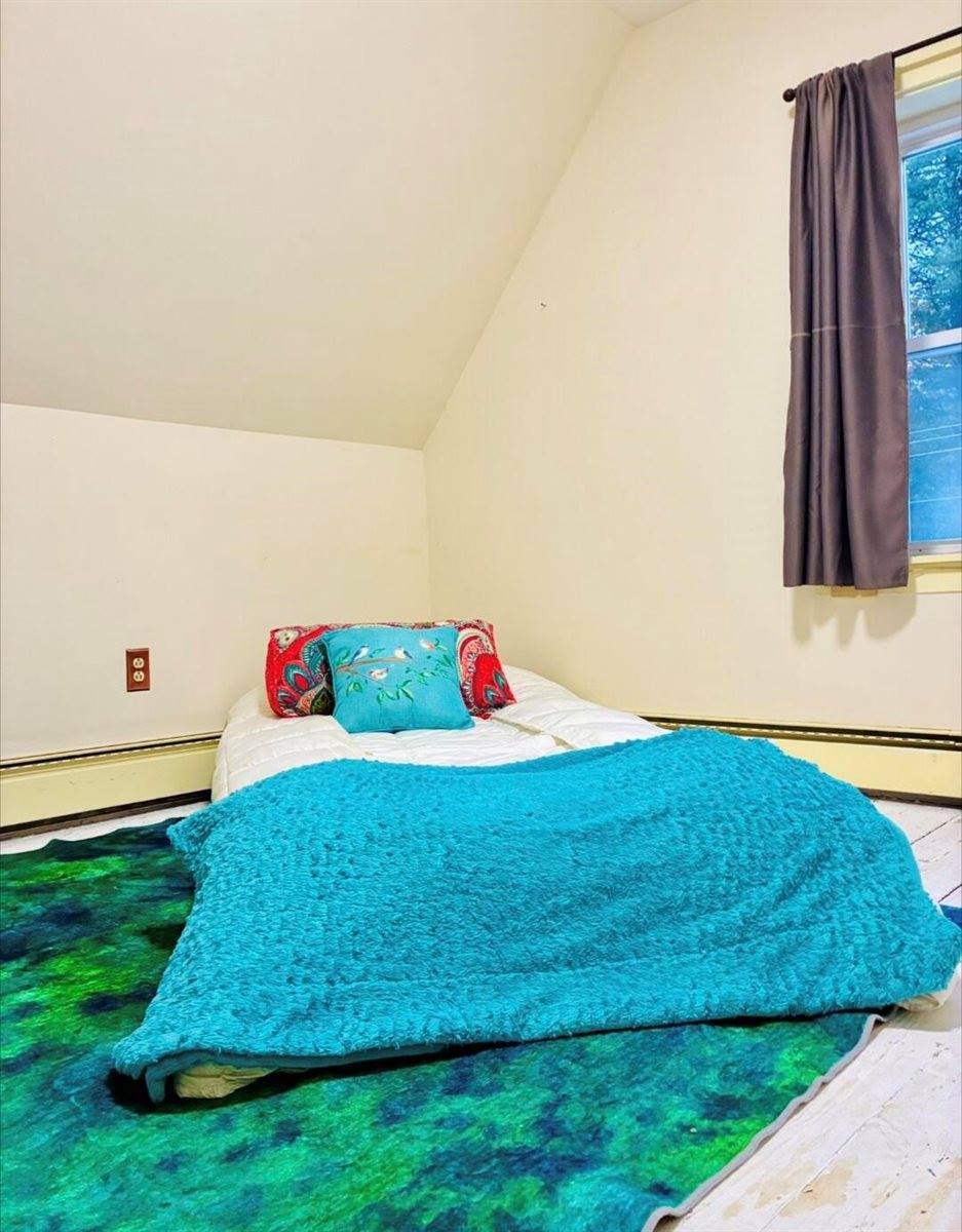 49 Liberty Road, Washington, ME 04574