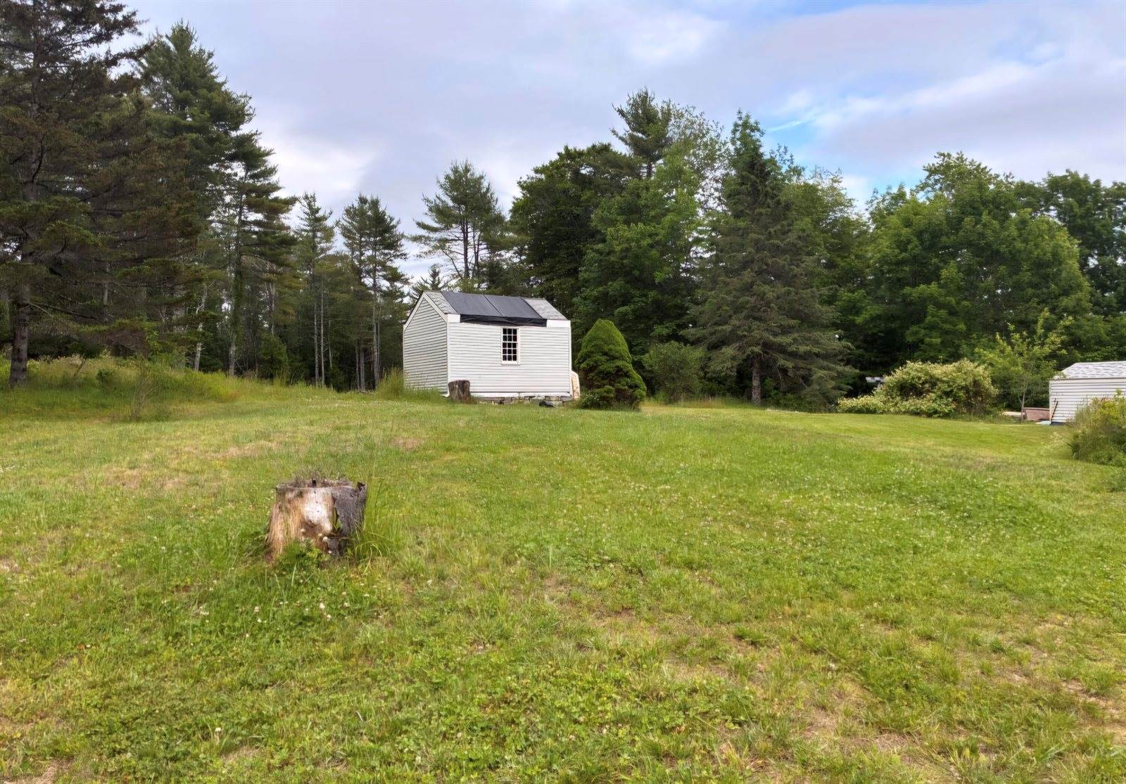 49 Liberty Road, Washington, ME 04574