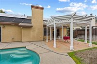 1209 Camino Capistrano, Roseville, CA 95747