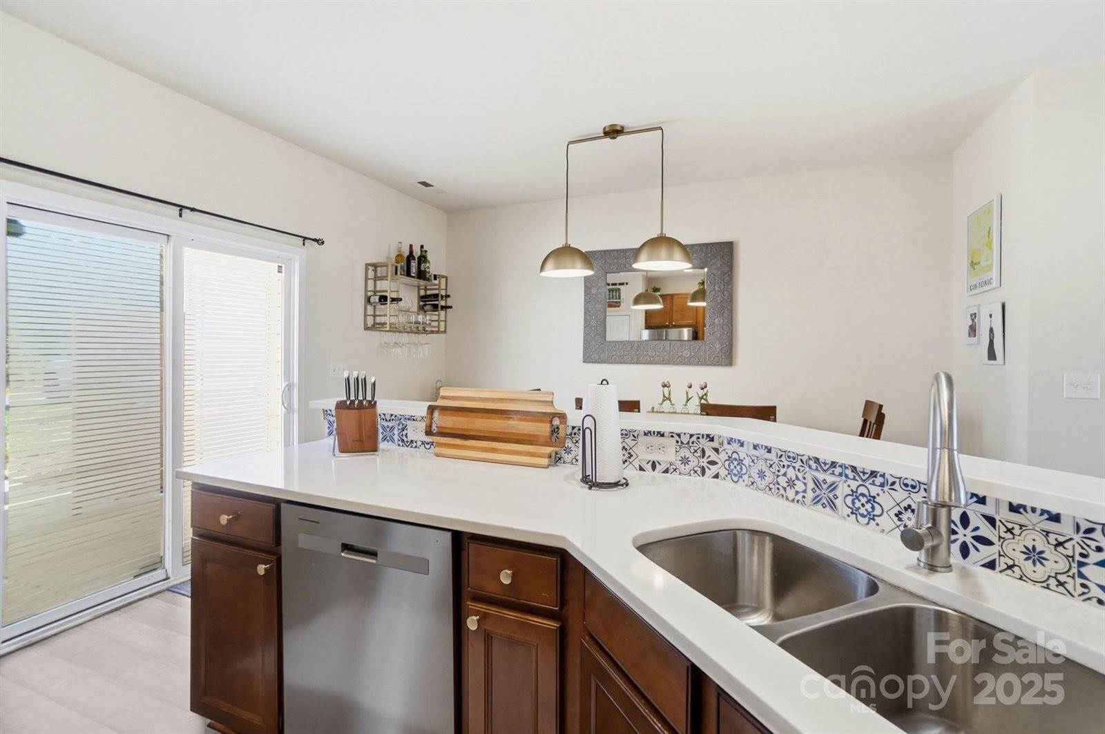 17754 Caldwell Track Drive, Cornelius, NC 28031