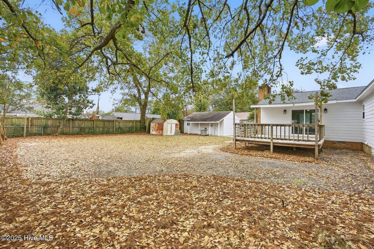 318 North Crestwood Drive, Wilmington, NC 28405