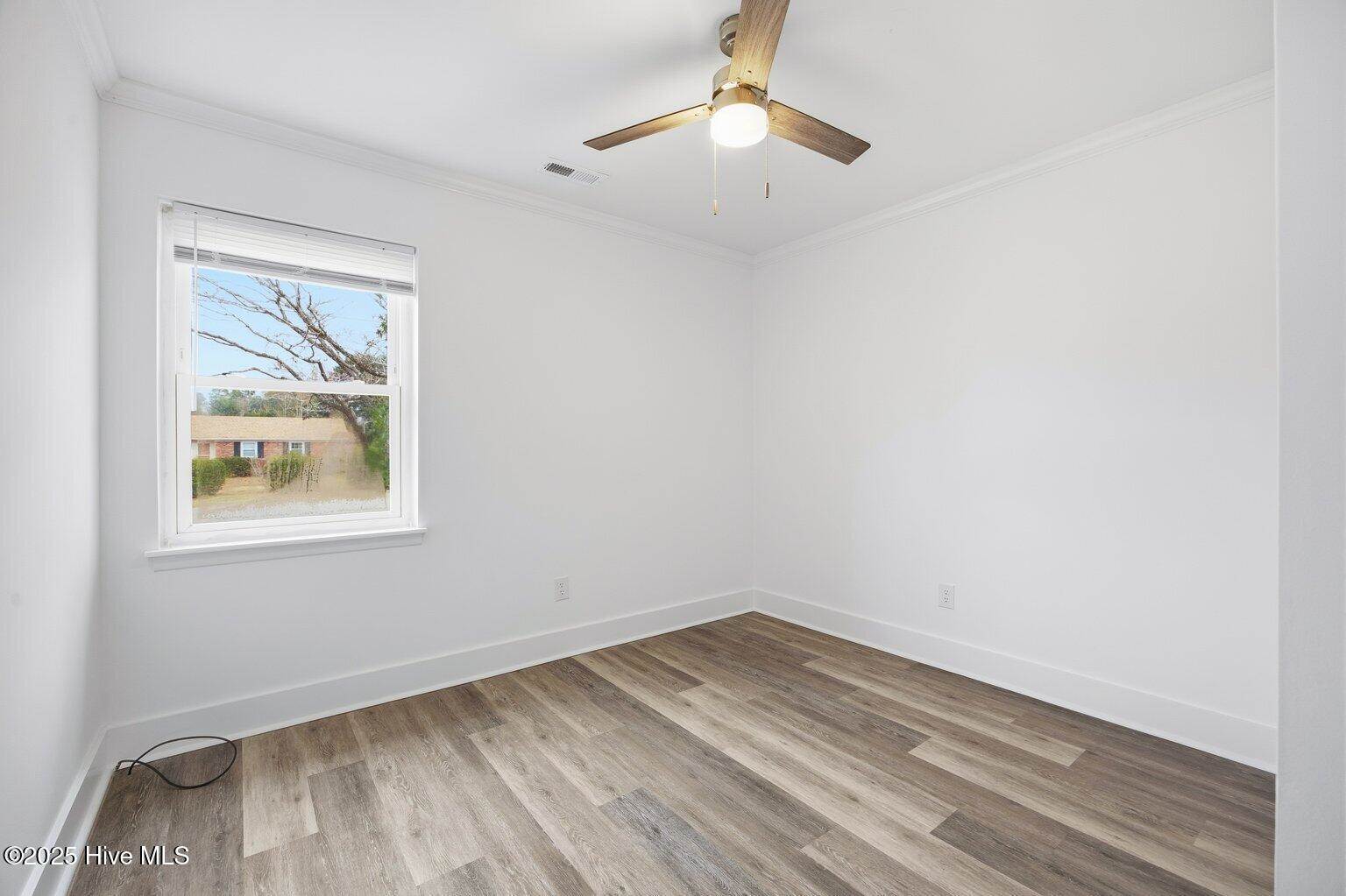 318 North Crestwood Drive, Wilmington, NC 28405