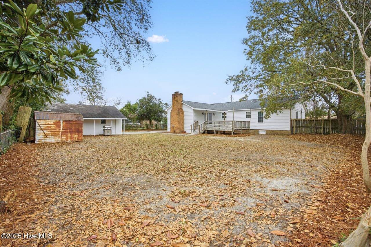 318 North Crestwood Drive, Wilmington, NC 28405