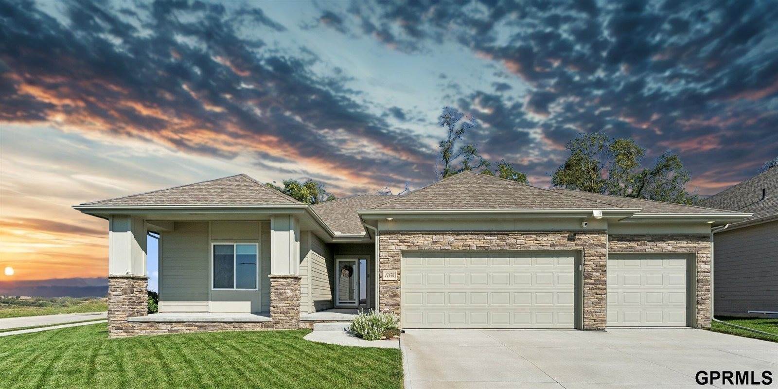 17676 Potter Street, Bennington, NE 68007