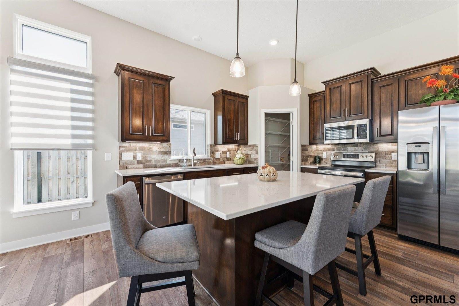 17676 Potter Street, Bennington, NE 68007