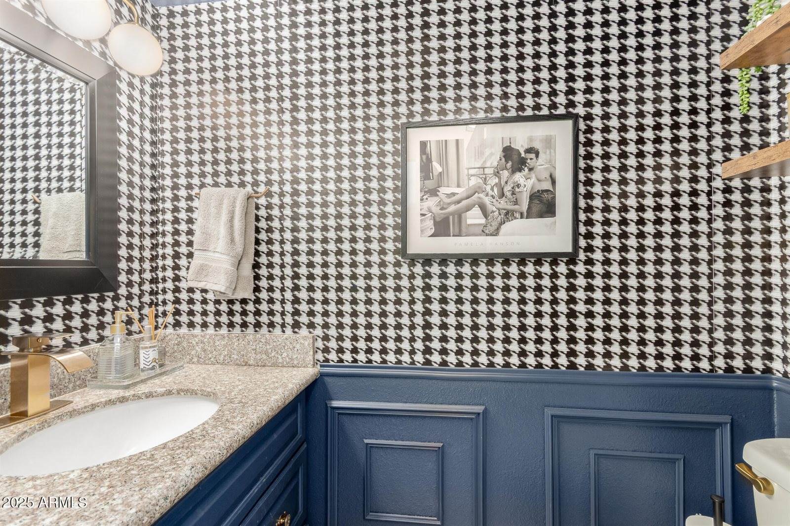 4537 North 17TH Avenue, Phoenix, AZ 85015