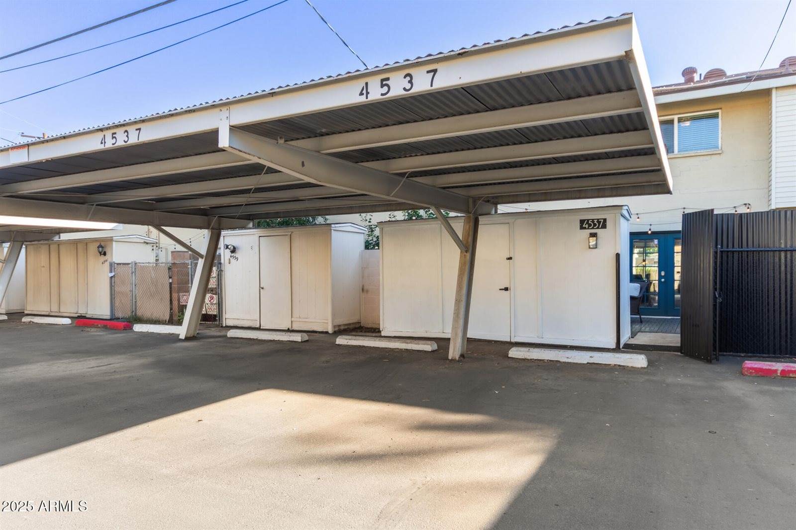 4537 North 17TH Avenue, Phoenix, AZ 85015