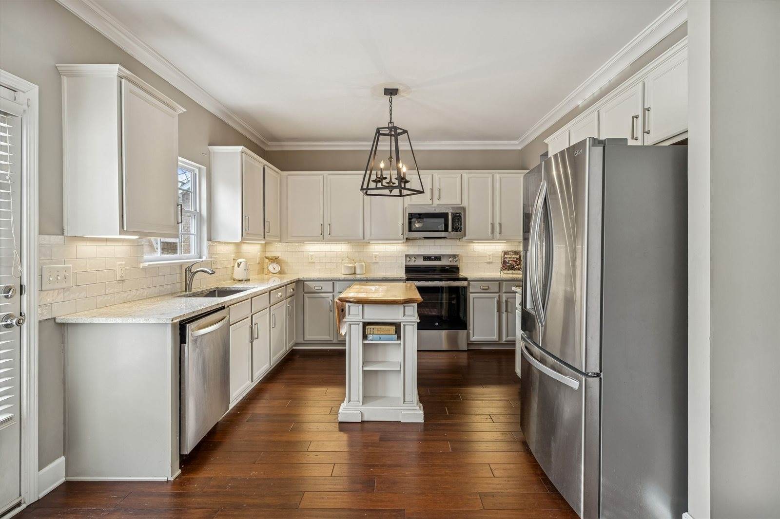 7717 Riverview Bend Dr, Nashville, TN 37221