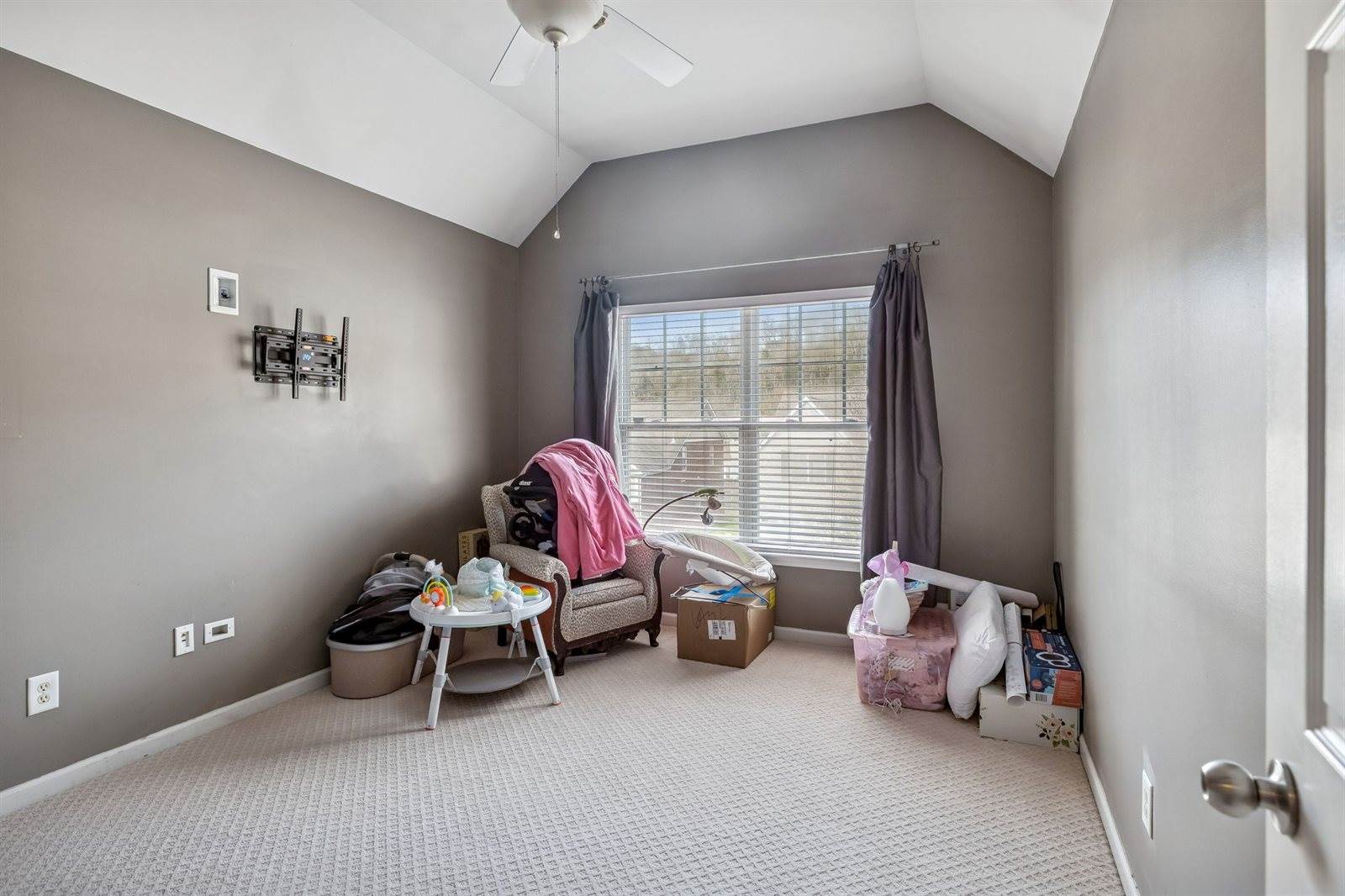 7717 Riverview Bend Dr, Nashville, TN 37221