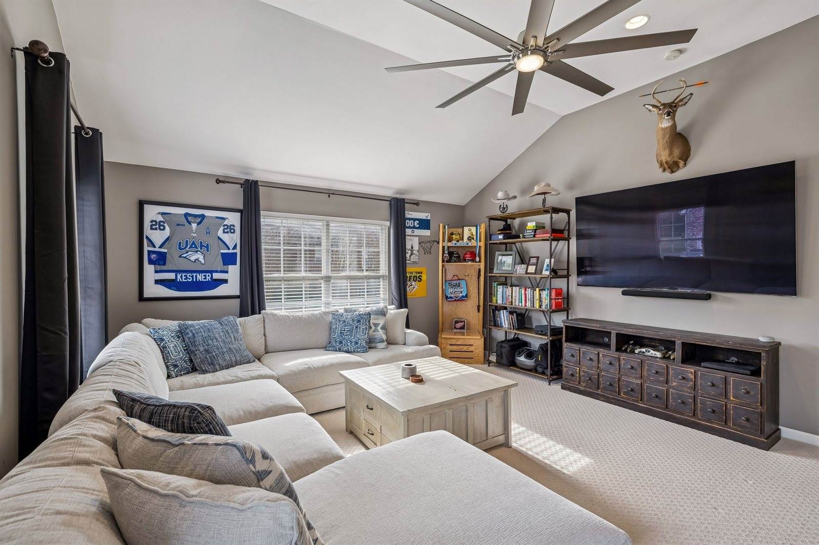 7717 Riverview Bend Dr, Nashville, TN 37221