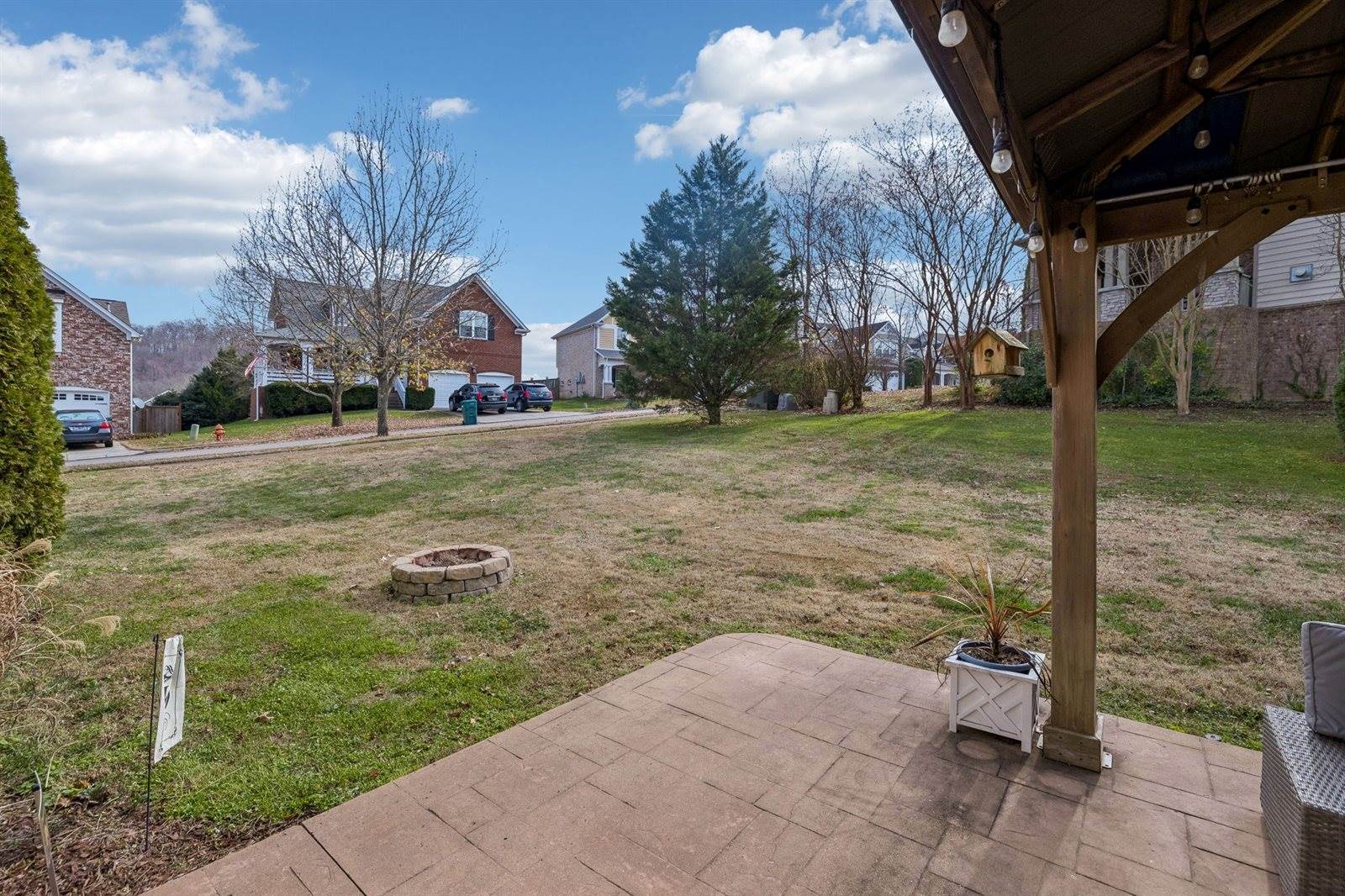 7717 Riverview Bend Dr, Nashville, TN 37221