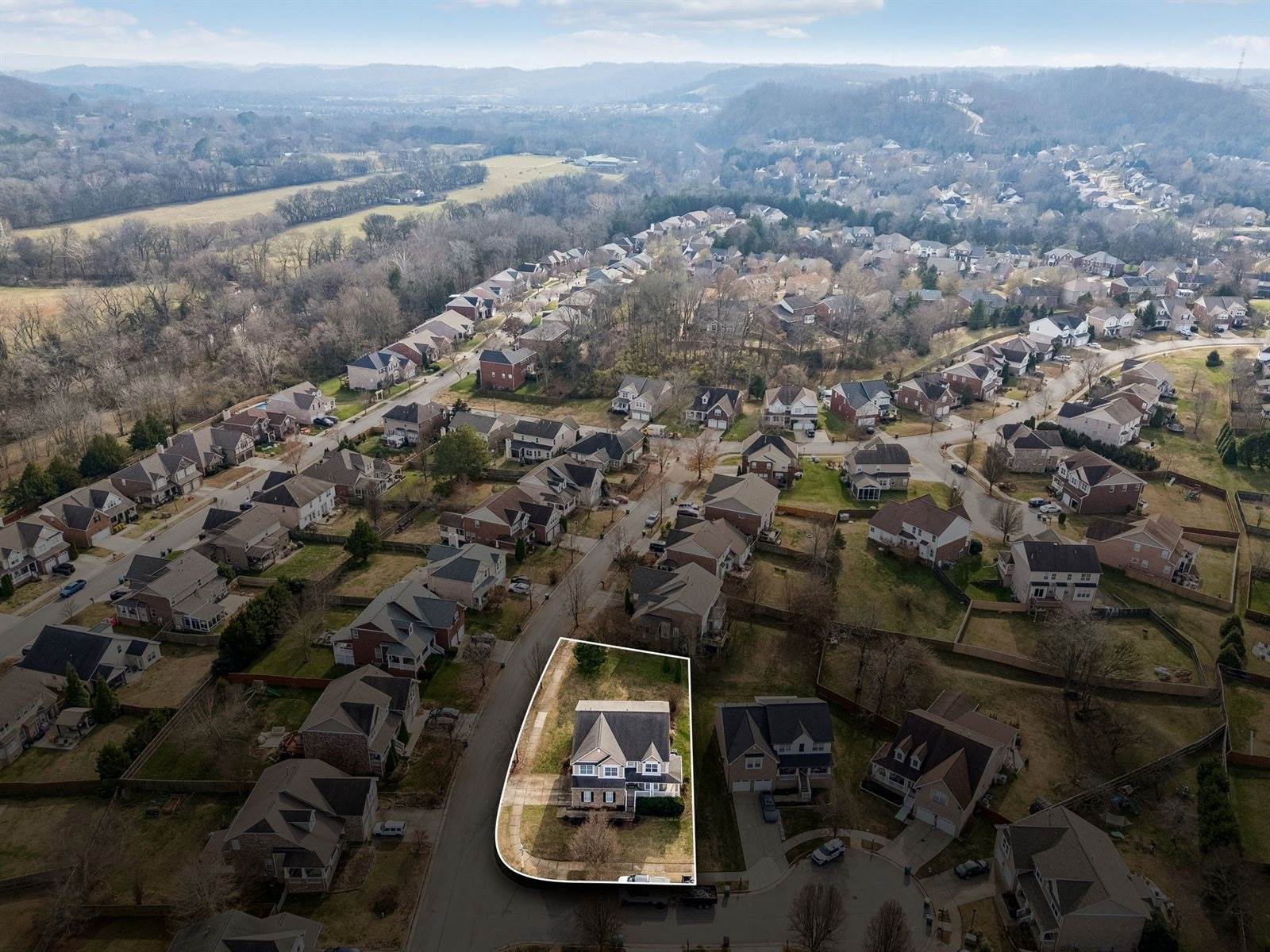 7717 Riverview Bend Dr, Nashville, TN 37221