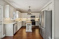 7717 Riverview Bend Dr, Nashville, TN 37221