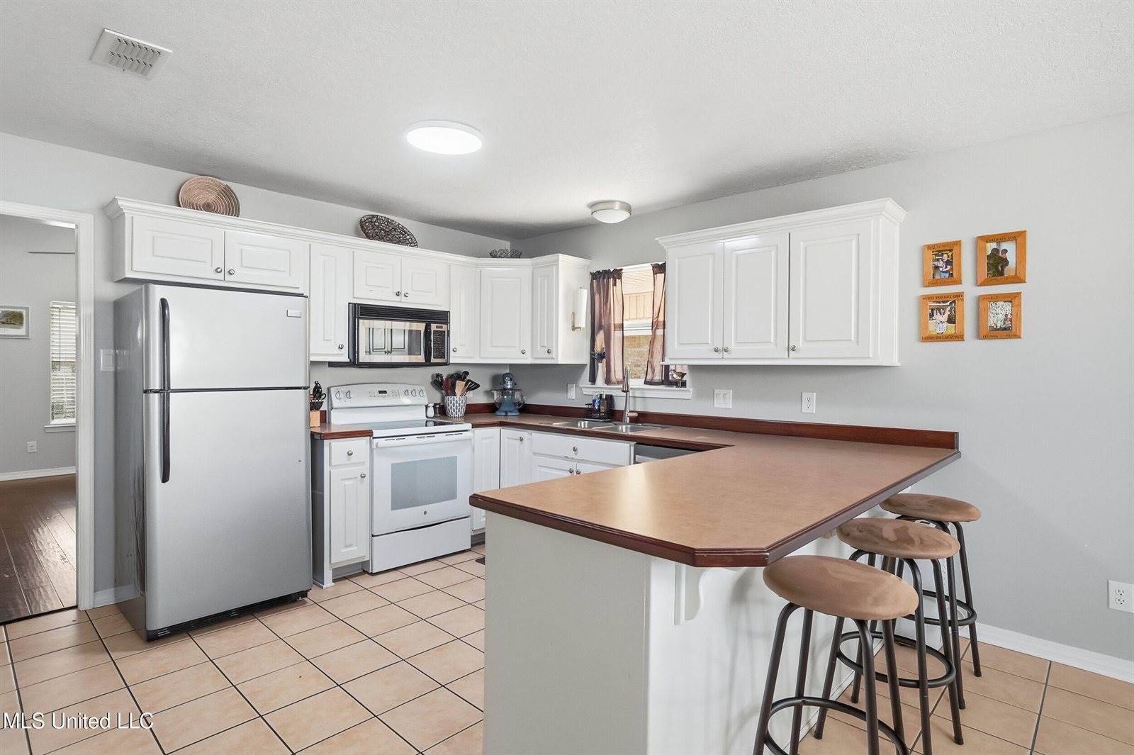 10411 3rd Avenue, D'Iberville, MS 39540