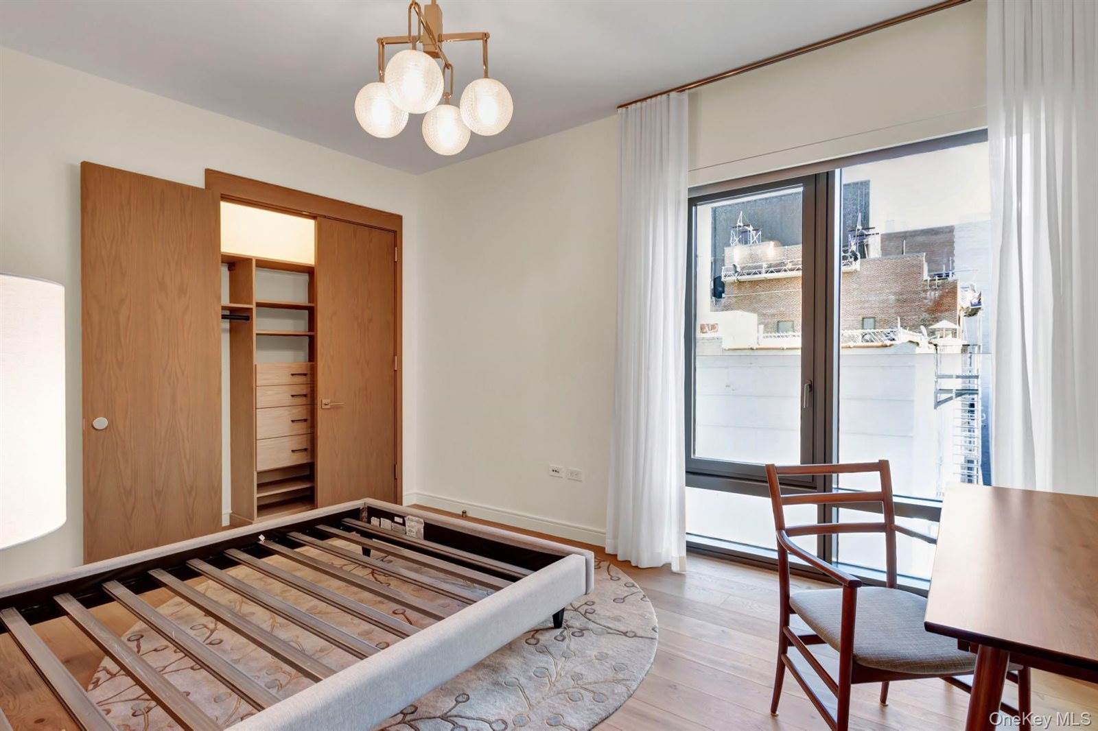 200 East 21st Street, New York, NY 10010