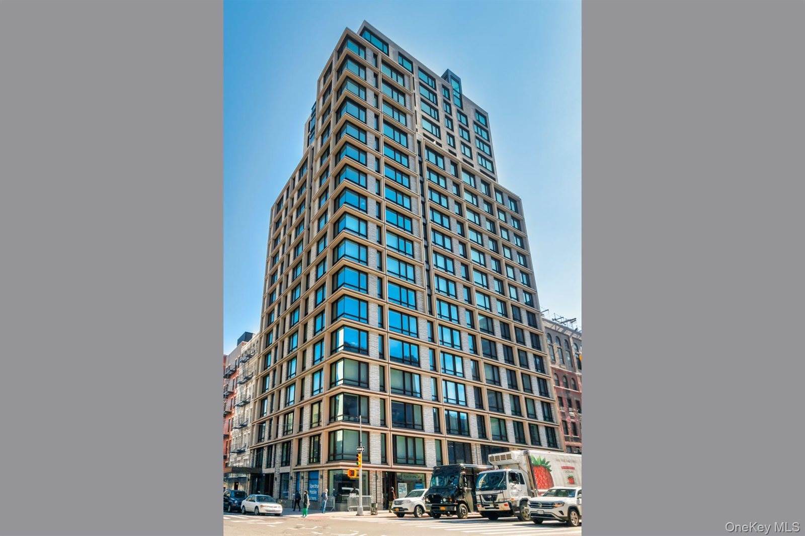 200 East 21st Street, New York, NY 10010
