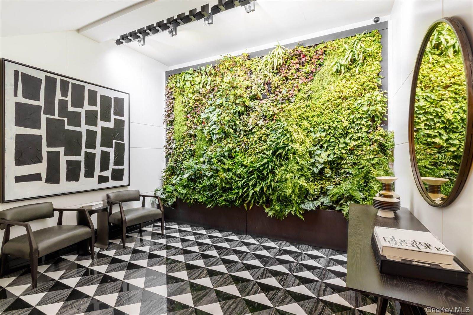 200 East 21st Street, New York, NY 10010