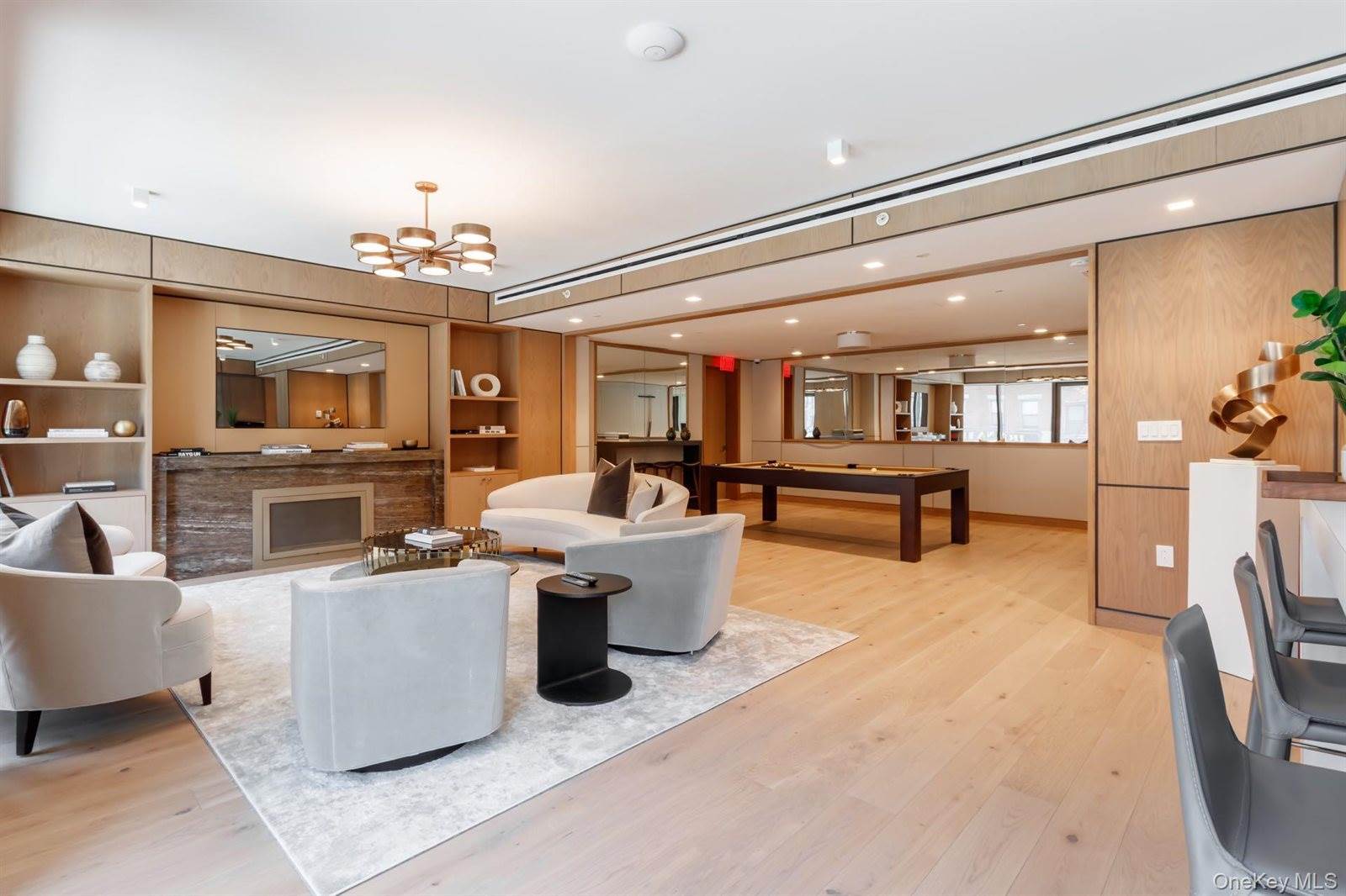 200 East 21st Street, New York, NY 10010