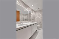 200 East 21st Street, New York, NY 10010