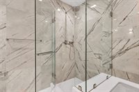 200 East 21st Street, New York, NY 10010