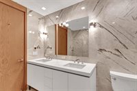 200 East 21st Street, New York, NY 10010