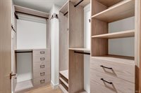 200 East 21st Street, New York, NY 10010