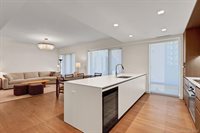 200 East 21st Street, New York, NY 10010