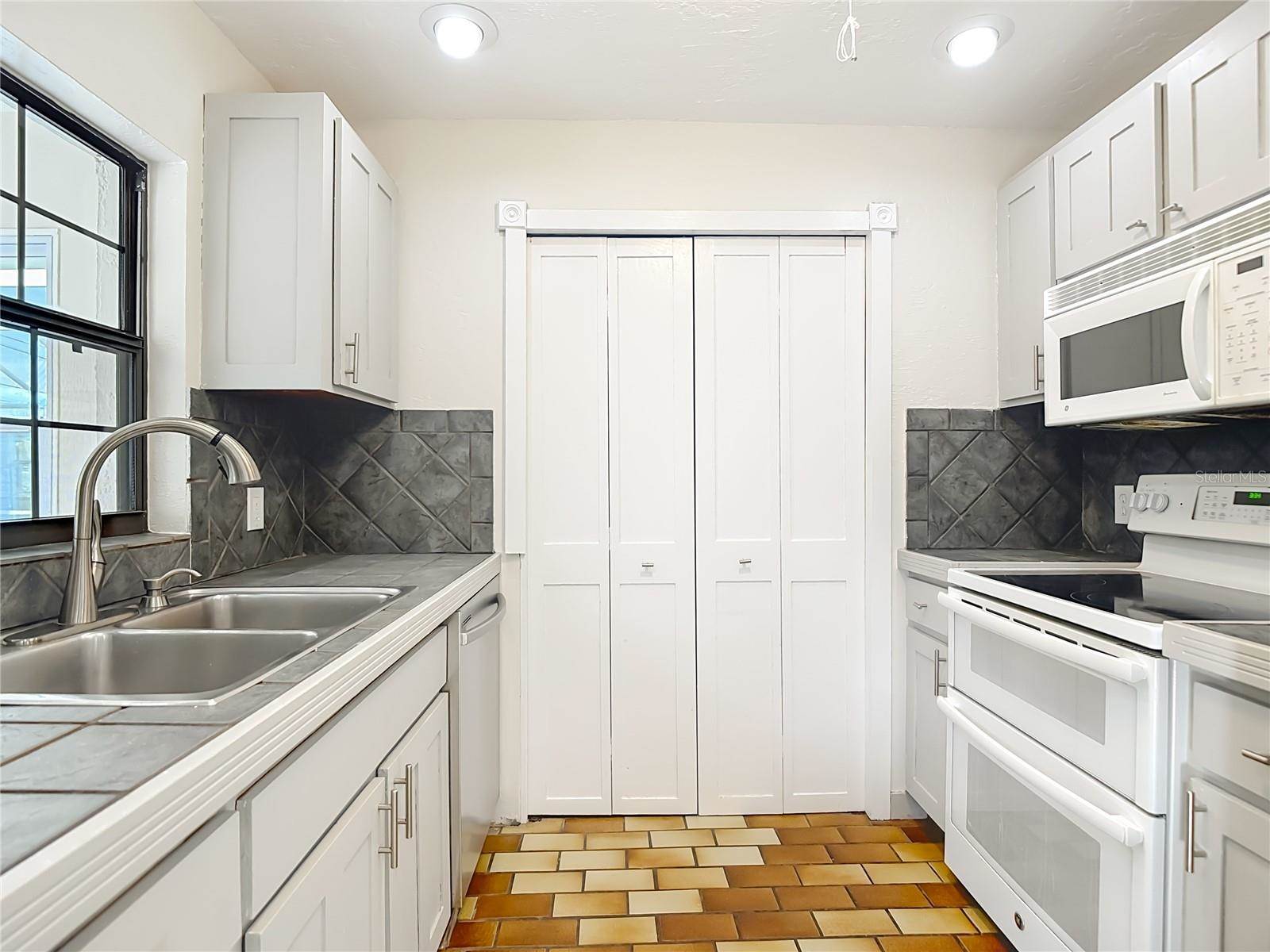 7286 Jonas Road, Fort Myers, FL 33967