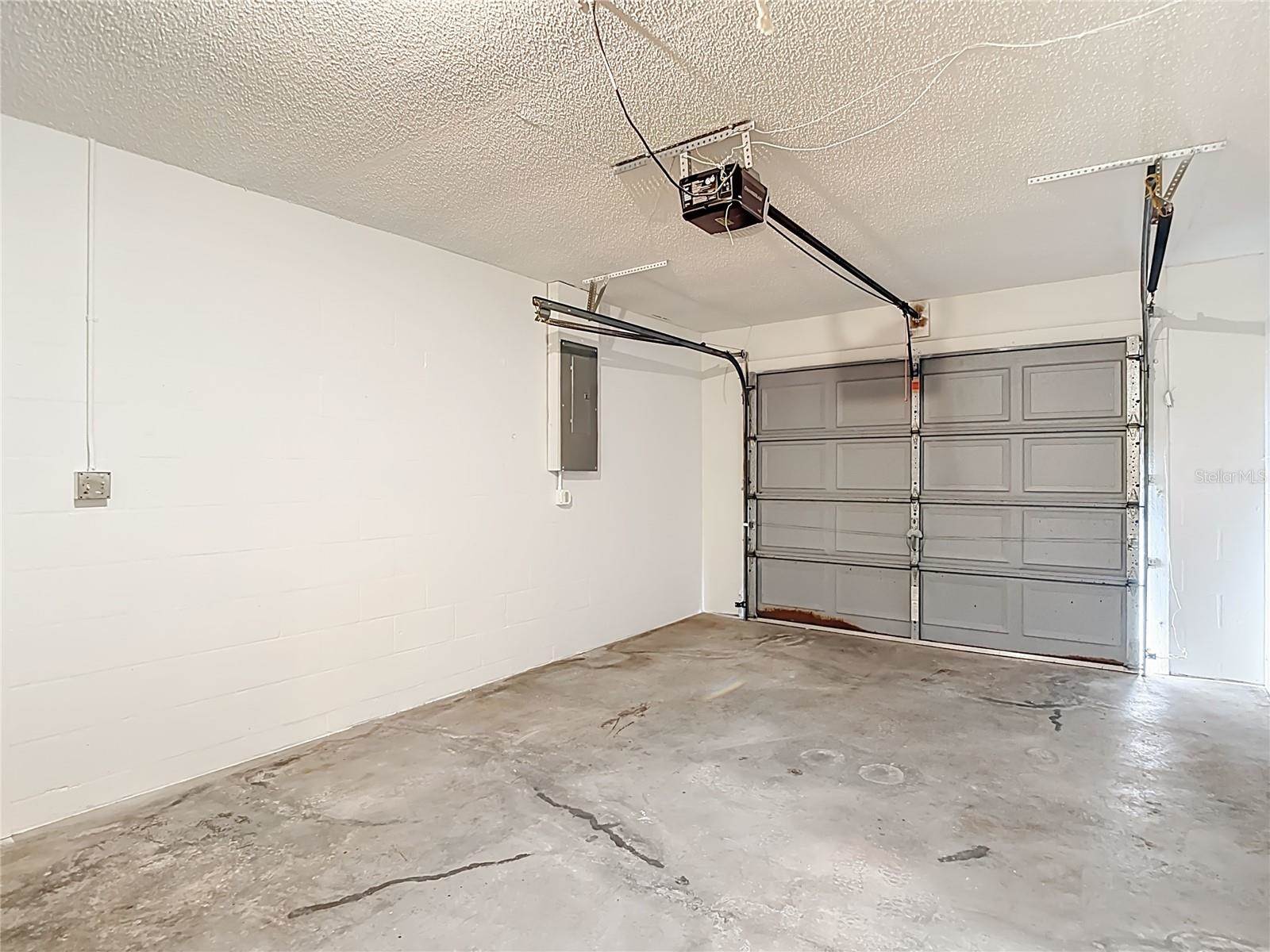 13820 Melanie Avenue, Hudson, FL 34667