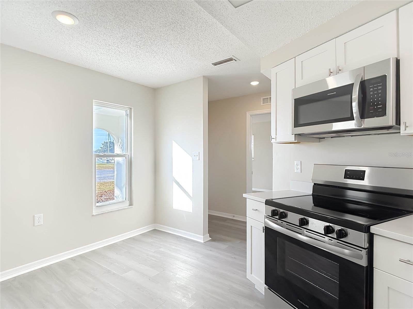 13820 Melanie Avenue, Hudson, FL 34667