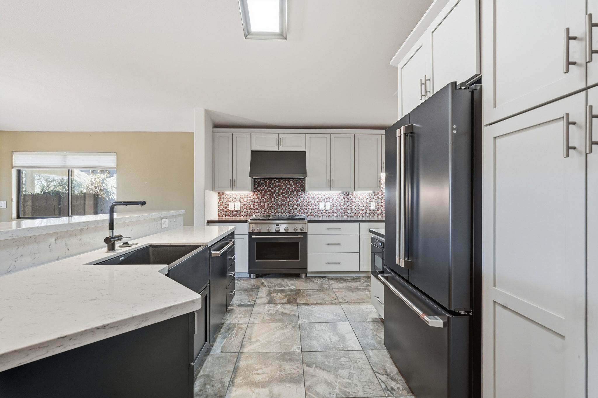 7124 E Navigator Lane, Tucson, AZ 85756