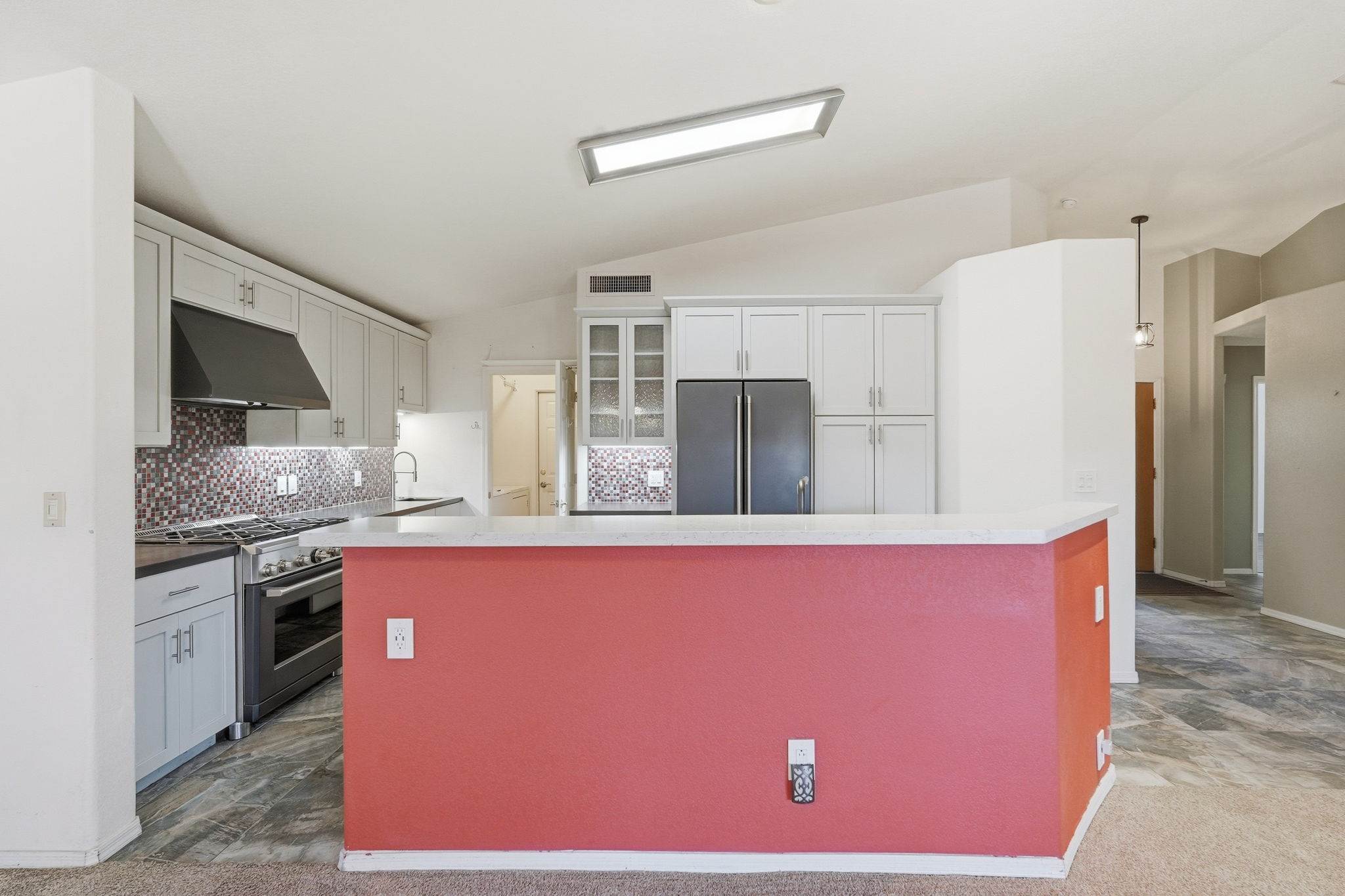 7124 E Navigator Lane, Tucson, AZ 85756