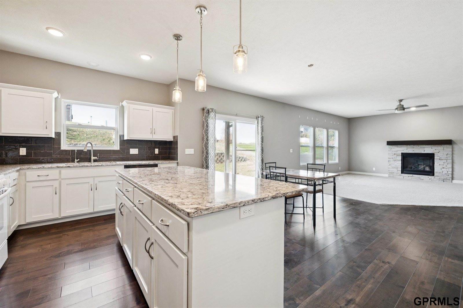 4504 South 198Th Street, Omaha, NE 68135